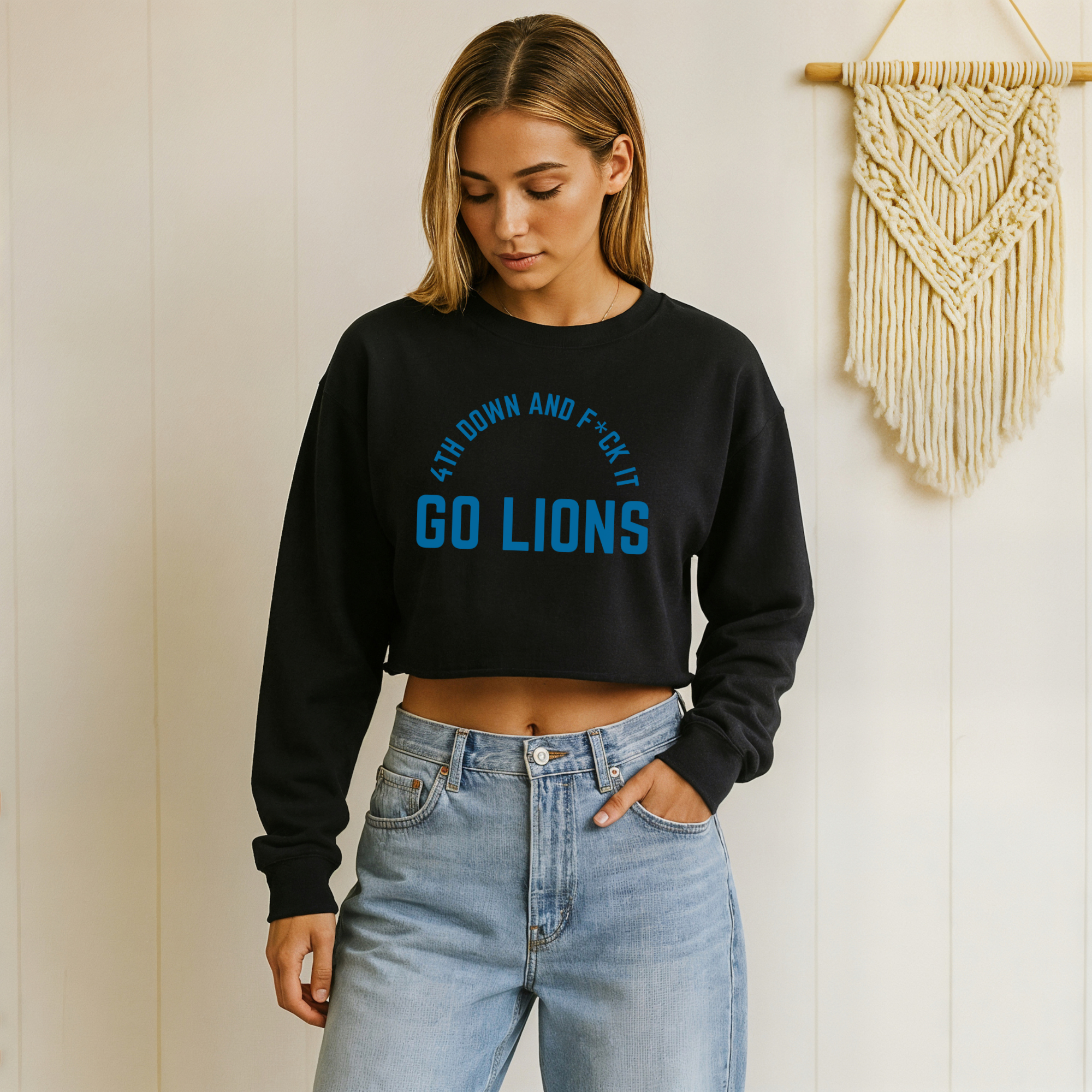 Detroit Football: Women's Cropped Sweatshirt